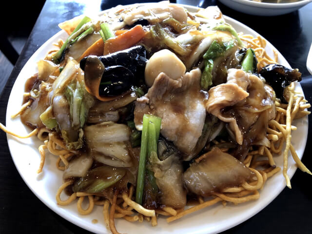 中目黒ランチ】しっとり系絶品”炒飯”とボリューム満点”かた焼きそば